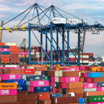 Customs Clearance agents UK | Ship model with goods